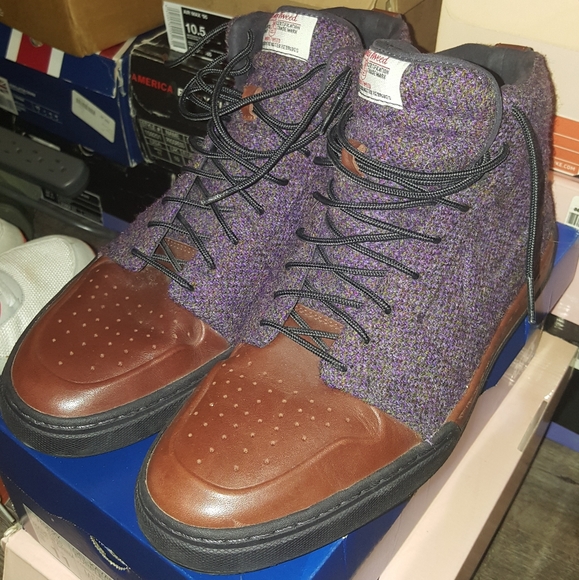 Nike Other - Nike X Harris Tweed Air Royalty